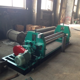 深度揭秘三辊卷板机液压缸 核心动力与精密控制的融合艺术